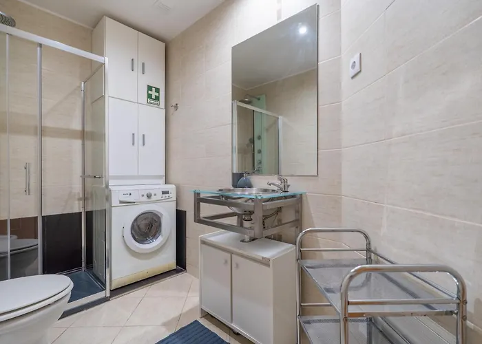 Pt Lux Collection At Oa