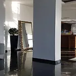 Pt Lux Collection At Oa