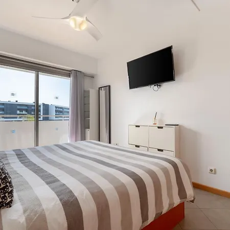 Algarve Retreat, Beautiful One Bed At Oa * Portimão