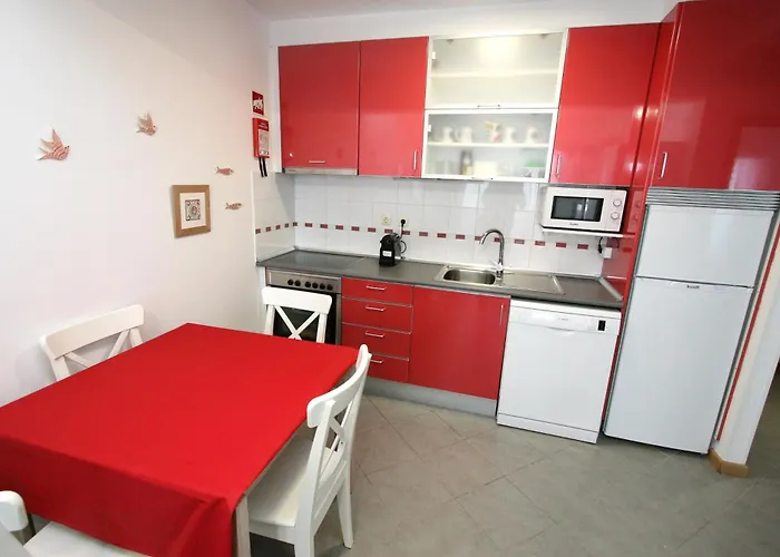 Pt Lux Collection At Oa *