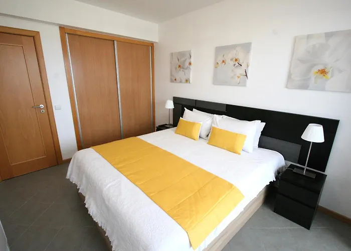 Pt Lux Collection At Oa