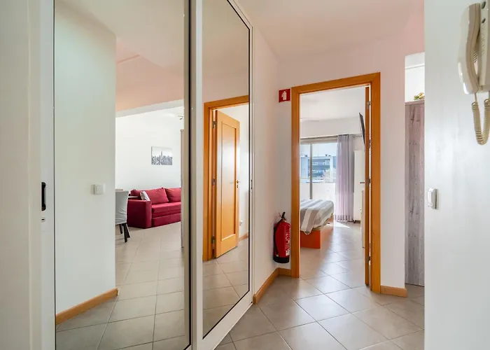 Pt Lux Collection At Oa *