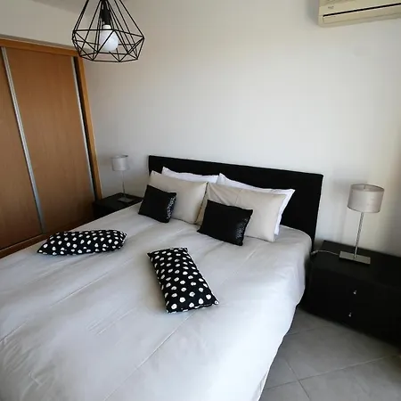 Algarve Retreat, Beautiful One Bed At Oa * Portimao