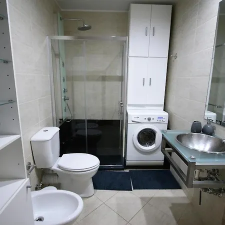 Apartment Algarve Retreat, Beautiful One Bed At Oa Portimao