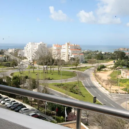 Algarve Retreat, Beautiful One Bed At Oa Apartment Portimao